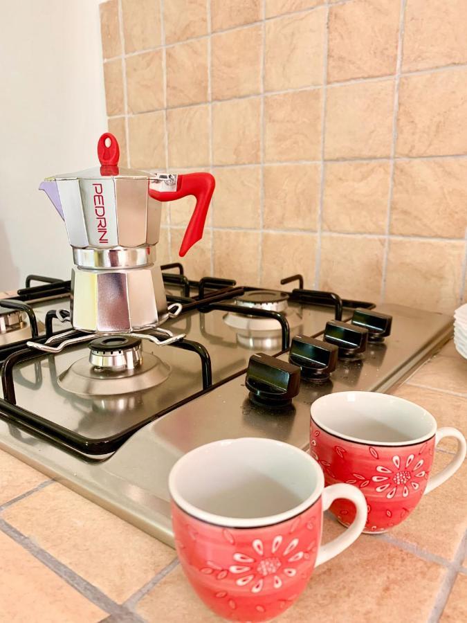 Bed & Breakfast Acquamarina Castro  Екстер'єр фото