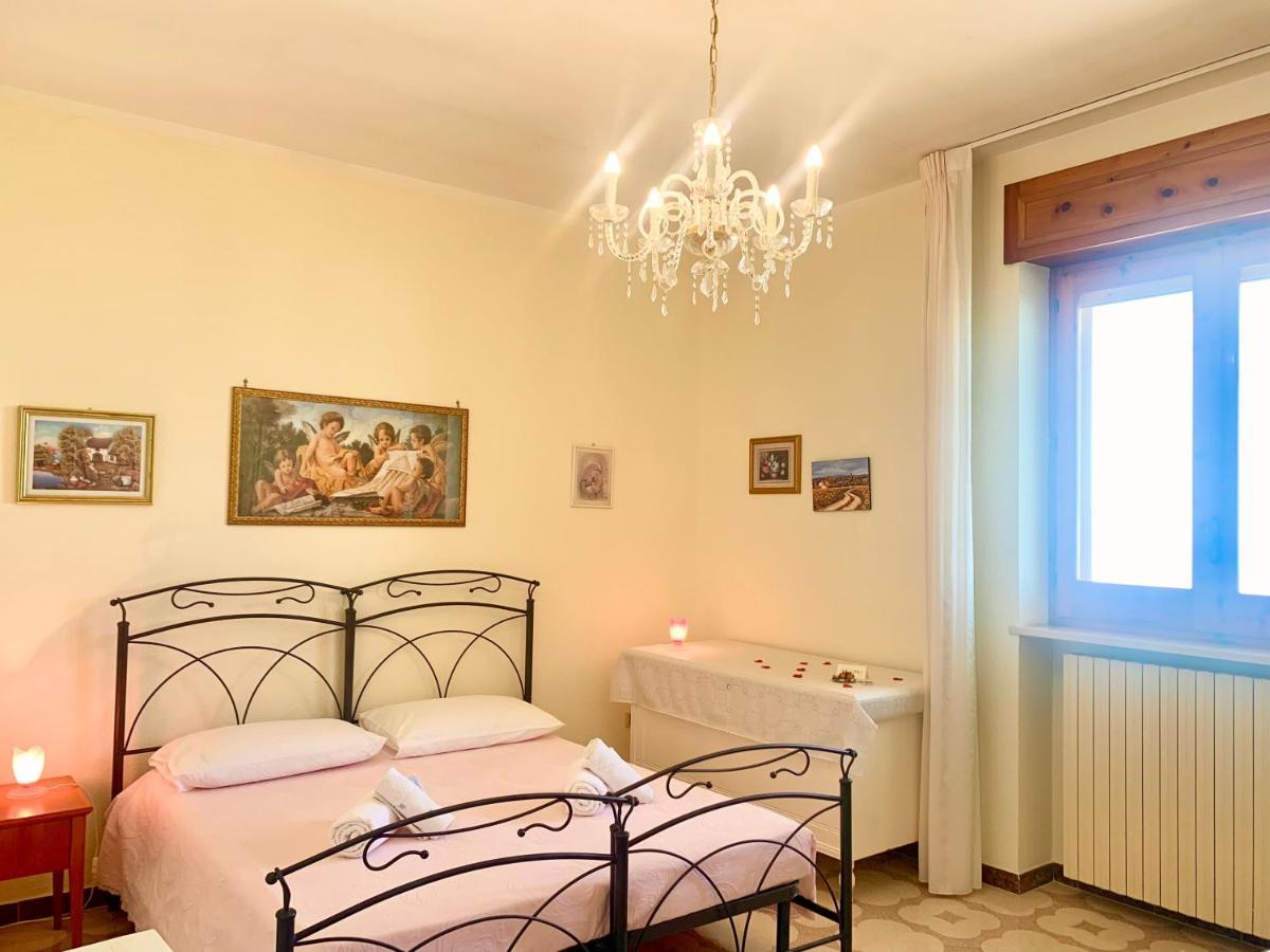 Bed & Breakfast Acquamarina Castro  Екстер'єр фото